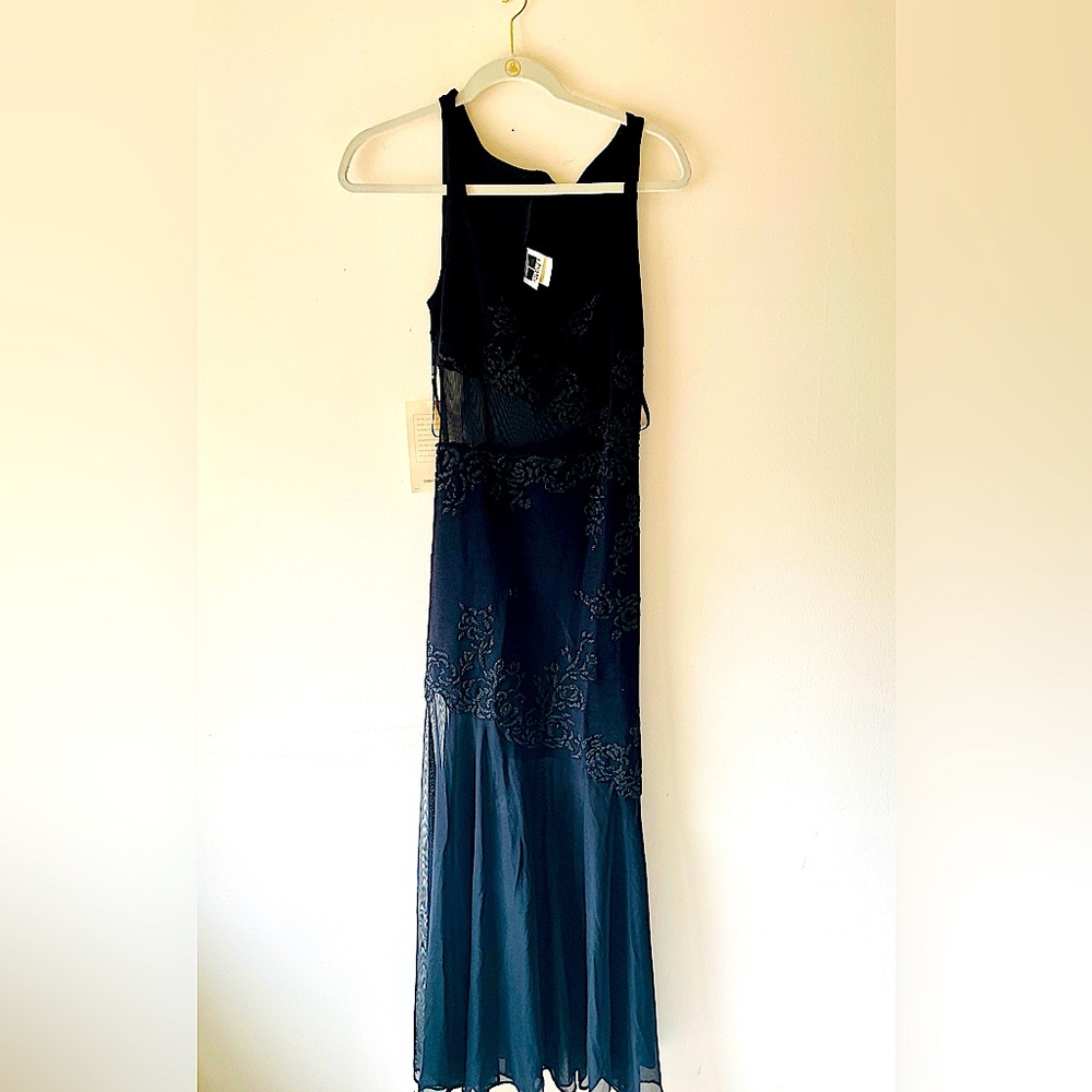 Tadashi Shoji Black Sleeveless Sheath Dress With Lace Details